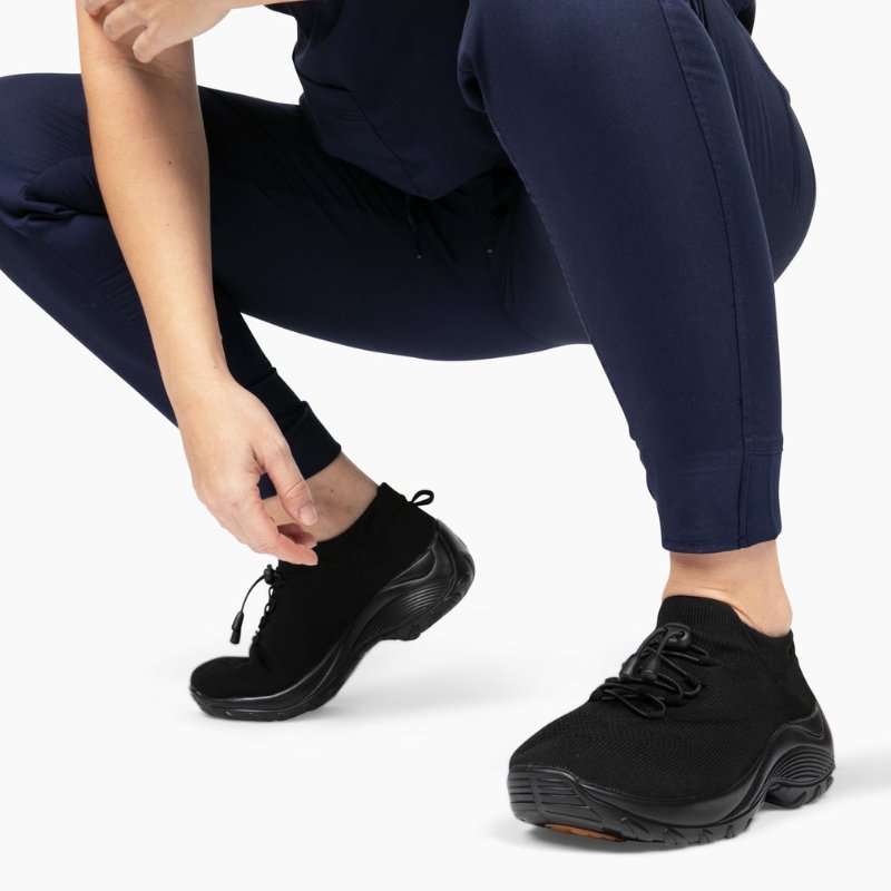 Non-Slip Healthcare Worker Ortho Stretch Cushion Shoes - Midnight Black - ComfortWear Store